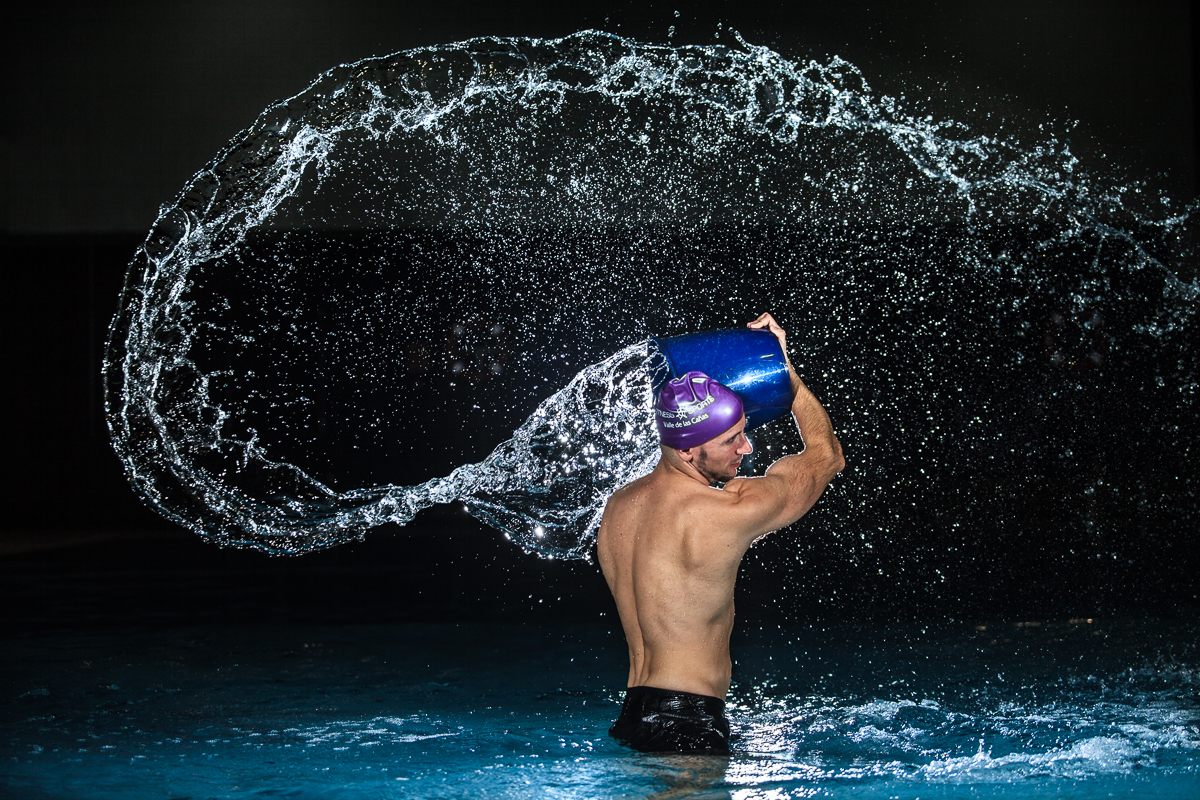 Sesión de fotografía acuática para anuncio deportivo - Fitness Sports by Perfect Pixel